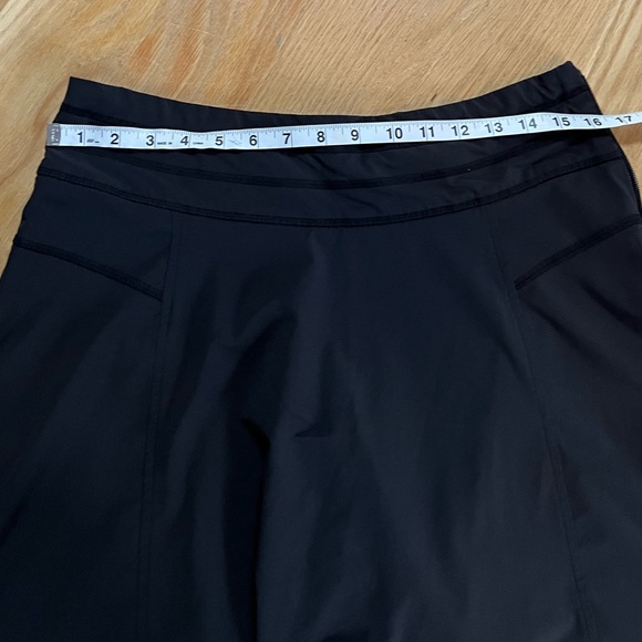 Athleta all day skort in GUC; black, size 8 tall - Picture 5 of 7